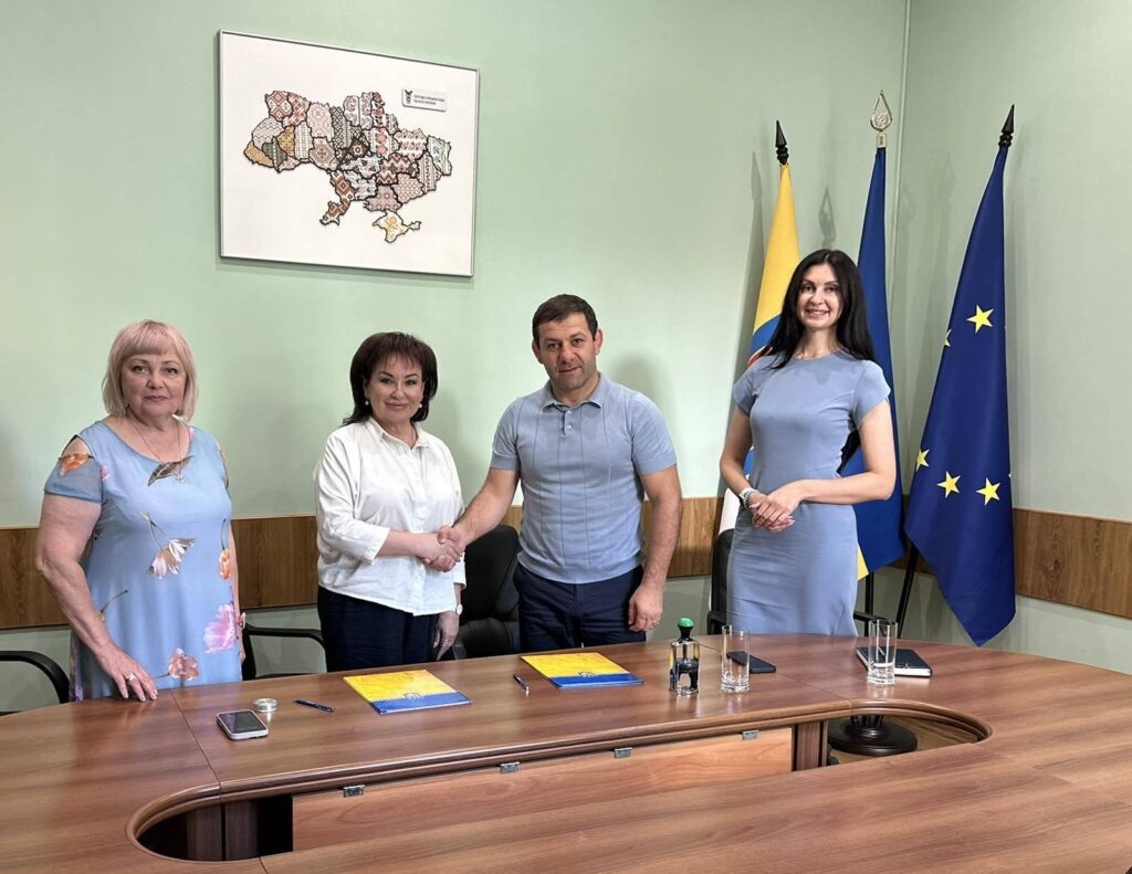 Співпраця задля розвитку кліматично стійкого сільського господарства