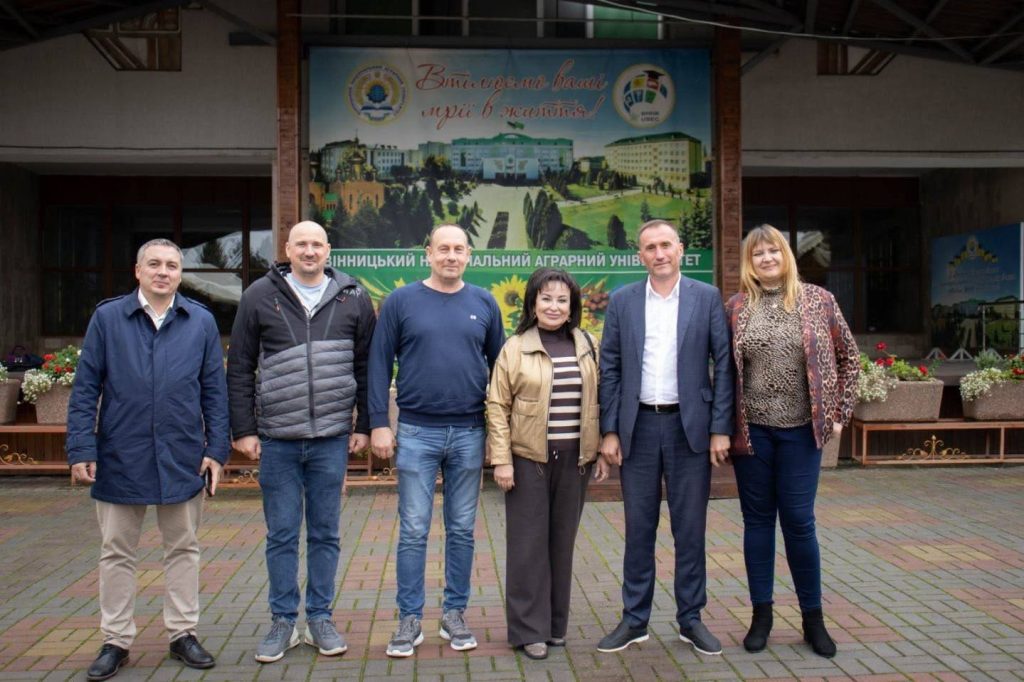 Розвиток науки та партнерства
