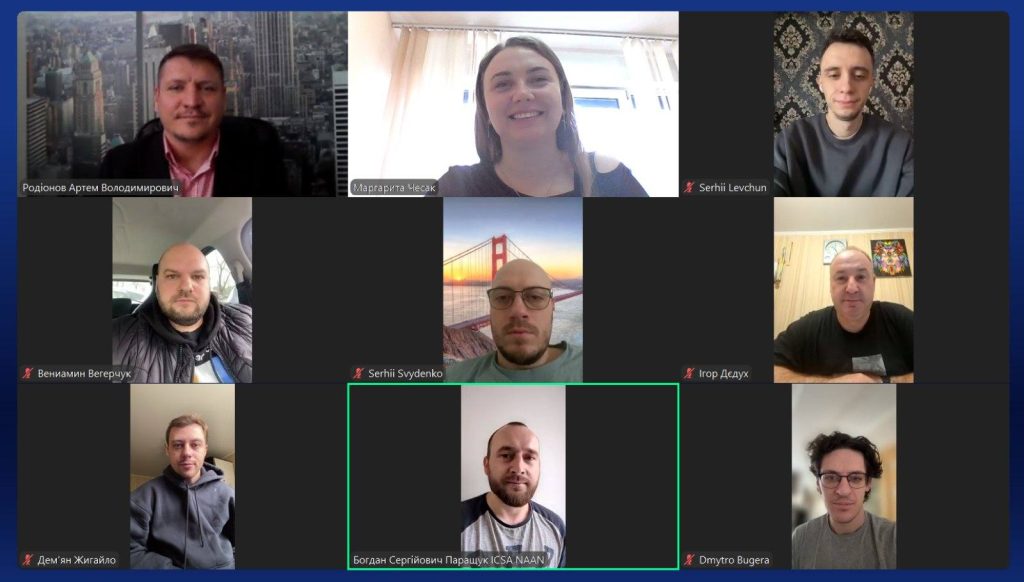 Навчаємо — навчаючись